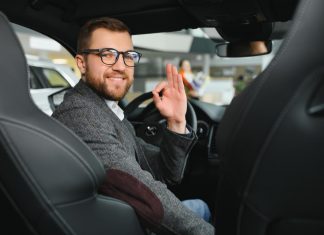 Razkrili so inteligenco voznikov glede na znamko avtomobila