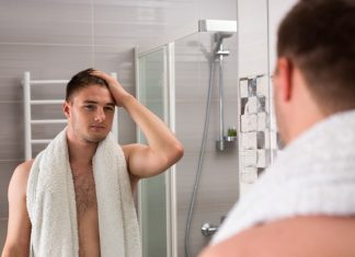 5 dejavnikov, ki vplivajo na zgodnje sivenje las