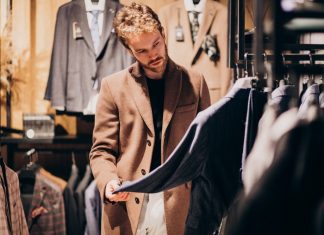 To so elegantni osnovni kosi moške garderobe