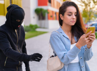 Kako se zaščititi pred krajo mobilnega telefona – tukaj so ključni koraki